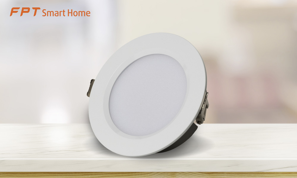 Đèn LED Downlight thông minh có thể ra lệnh bật tắt bằng giọng nói tiếng Việt